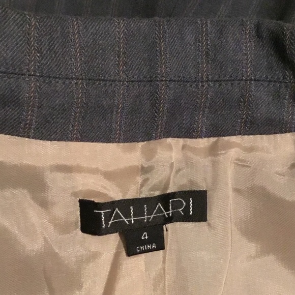 TAHARI - Picture 11 of 13